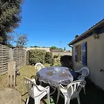 펜션 Maison Authentique: Plage, Commerces Et Jardin Cloture - Fr-1-364-33 Saint-Brevin-les-Pins