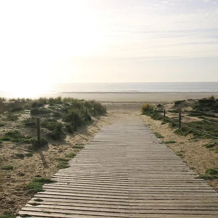 Maison Authentique: Plage, Commerces Et Jardin Clôturé - Fr-1-364-33 Casa vacanze