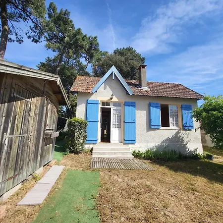 Дом отдыха Maison Authentique: Plage, Commerces Et Jardin Cloture - Fr-1-364-33 *