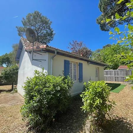 Holiday home Maison Authentique: Plage, Commerces Et Jardin Cloture - Fr-1-364-33 Saint-Brevin-les-Pins