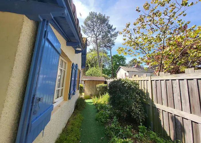 Maison Authentique: Plage, Commerces Et Jardin Cloture - Fr-1-364-33 Сен-Бревен-ле-Пен